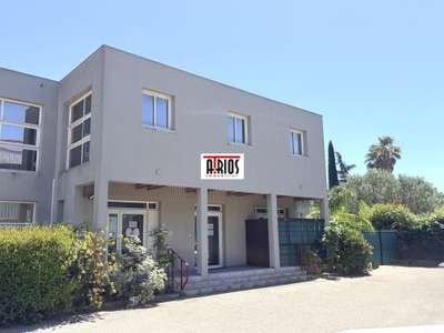 A louer bureaux de 60m² en R+1 à la Valette du Var