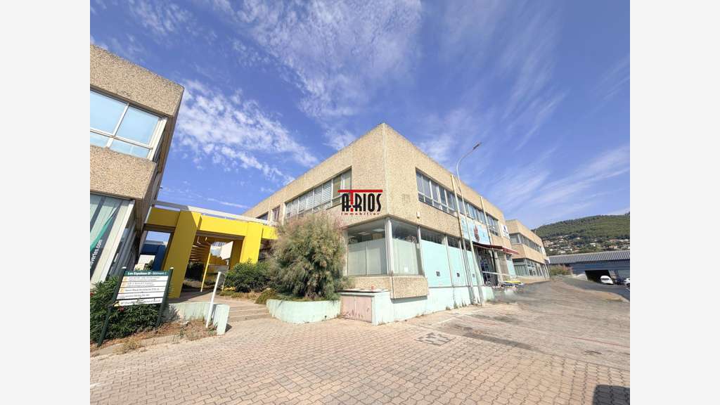 A louer bureaux de 48m² à la Valette zone Espaluns