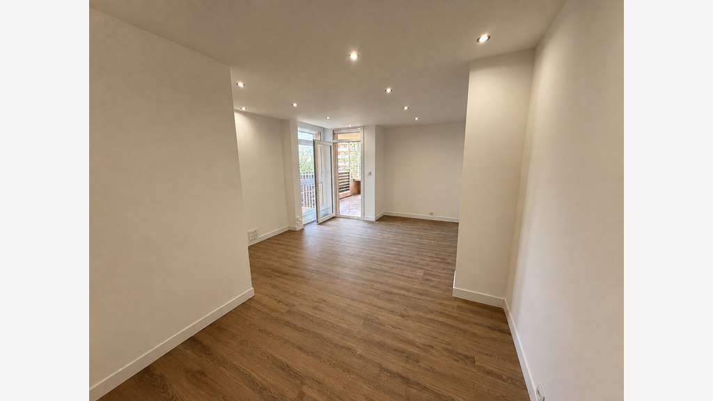 A louer bureaux rénovés 70m² à La Valette-du-Var