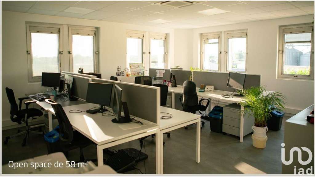 Bureau à La Ville-Aux-Dames