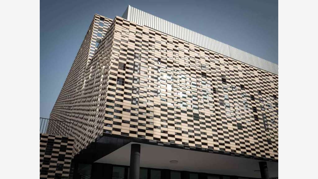 A louer bureaux divisibles à Labège Data Valley