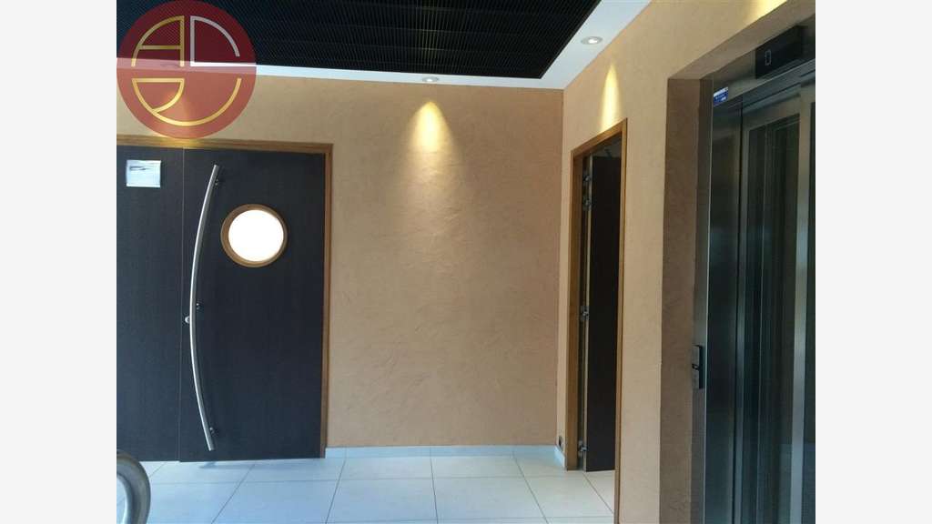 A louer bureaux 333m² côté lac à Labège