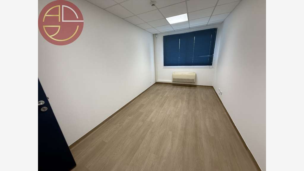 à louer bureaux 439m² proche futur métro à Labège