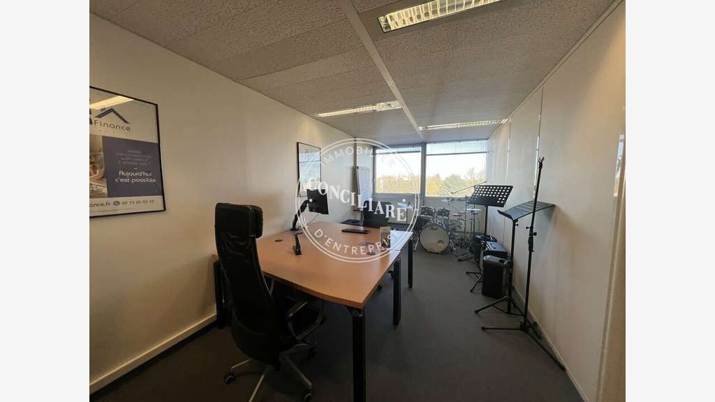 Bureaux 92m² R+3 à louer au coeur de Labège