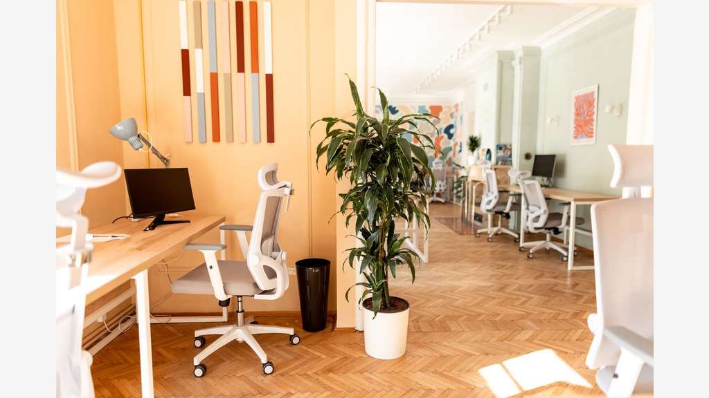 Location bureaux 327m² R+1 à Labège