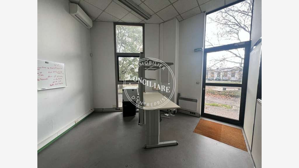 BUREAUX à louer dans le 31