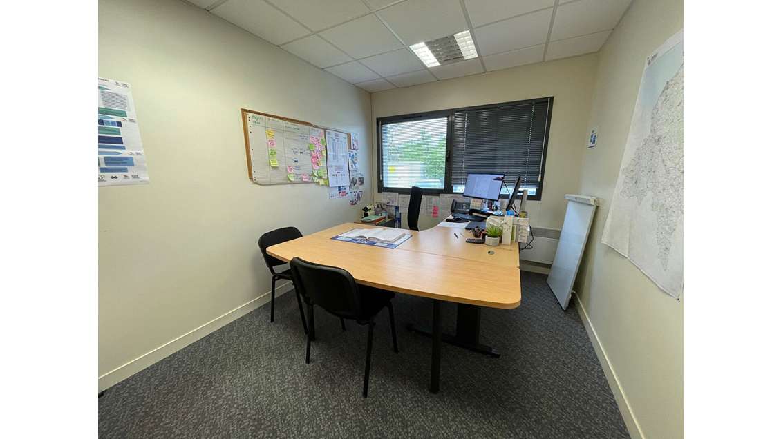 A louer bureaux 200m² axe passant à Lamballe