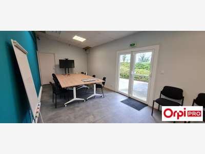 Bureaux indépendants 223m² à  Lamballe RN12