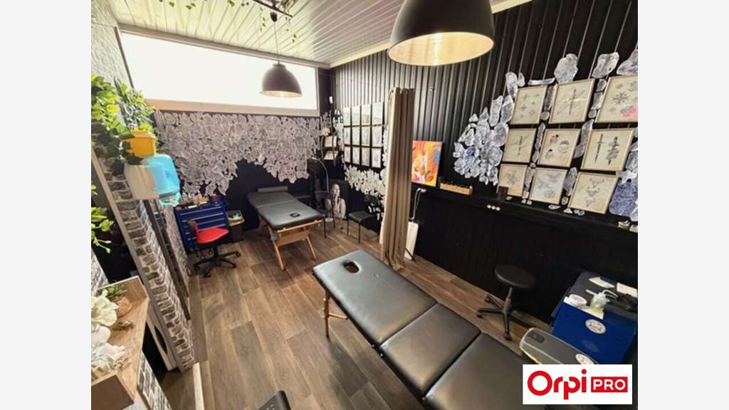 A louer local commercial 170m² RDC à Lamballe RN12