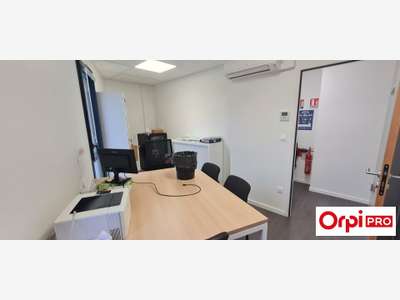 A louer bureaux de 57m² à Lamballe-Armor