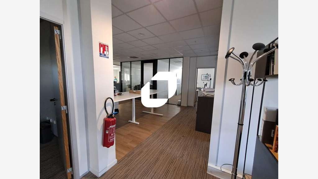 A louer Bureaux 743m² Lambersart