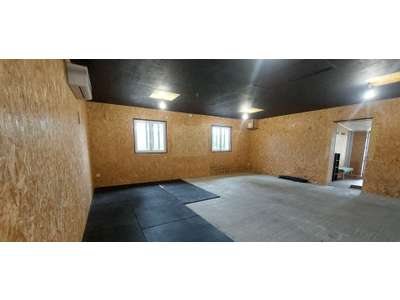 Location Locaux commerciaux - Boutiques à Lamothe-Montravel