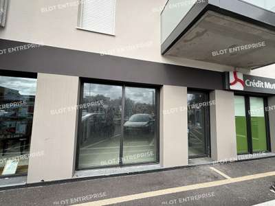 Location Locaux commerciaux - Boutiques à Lanester