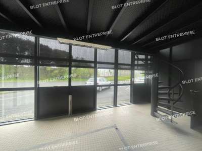 A louer bureaux 99m² PMR  à Langueux