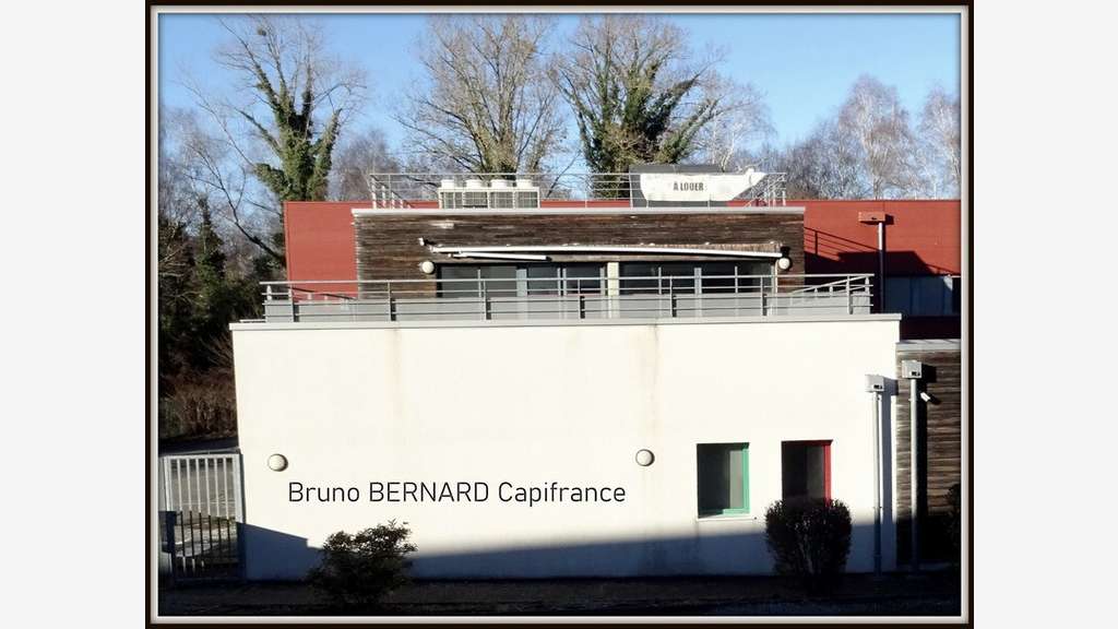 A louer bureaux 126m² R+1 à Lannemezan sortie 16