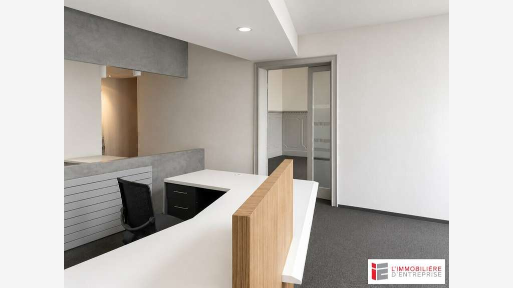 A louer bureaux 207m² en centre ville de Lannion