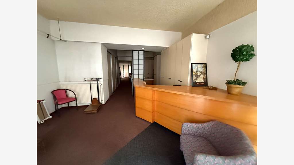 A louer plateau de 6 bureaux 280m² à Lannion