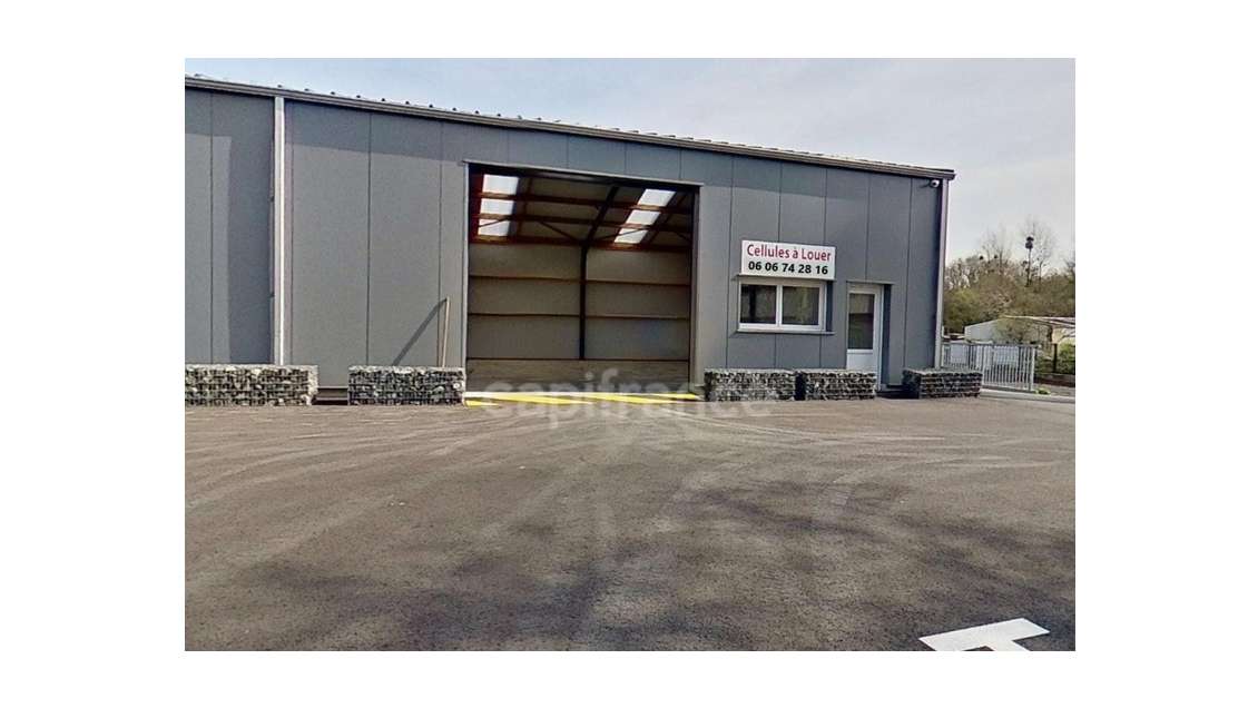 A la location cellule artisanale 181m² ZA Lantic