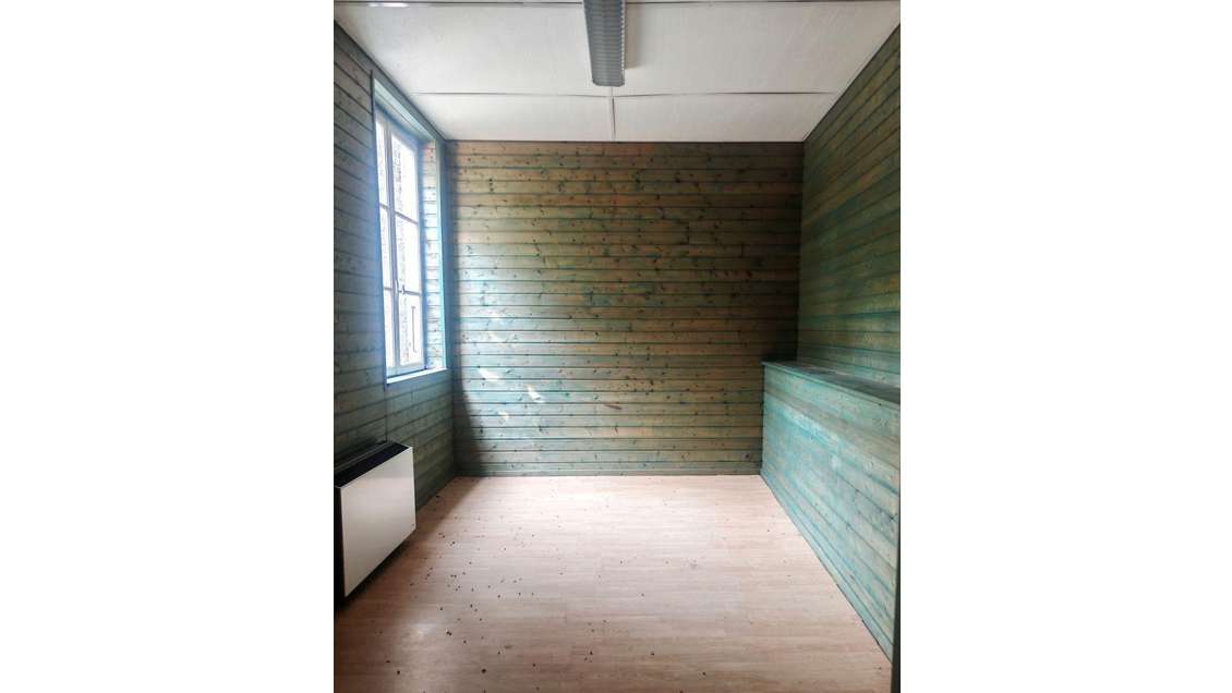 A louer local 50m² lumineux Largentière empl strat