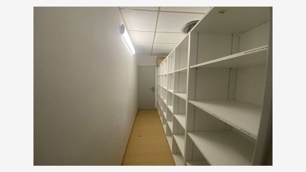 Bureaux 63m² R+1 à louer à Lattes