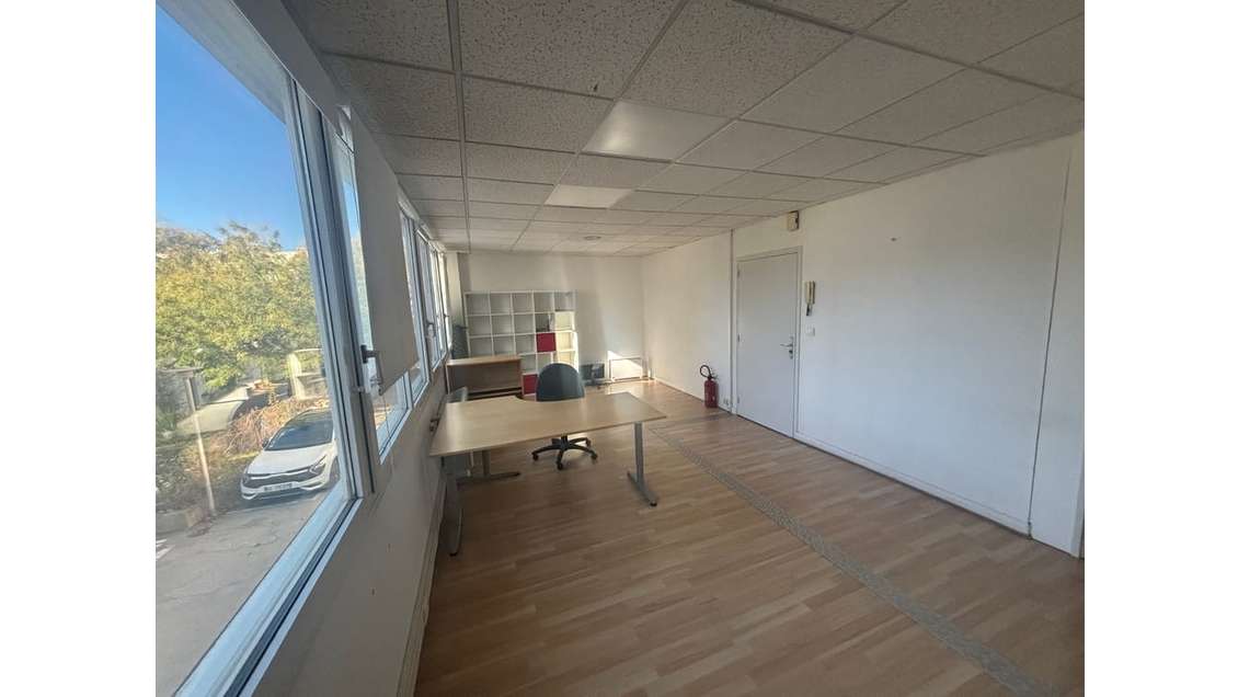À louer bureaux 80m² R+1 à Lattes Hérault (34)