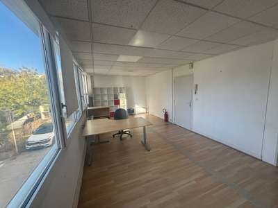 À louer bureaux 80m² R+1 à Lattes Hérault (34)