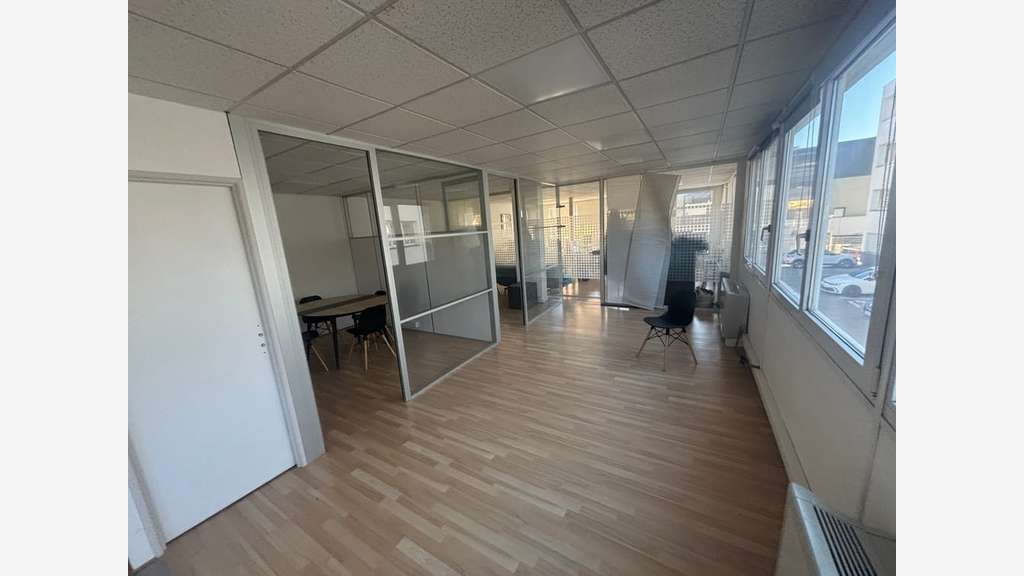 À louer bureaux 80m² R+1 à Lattes Hérault (34)
