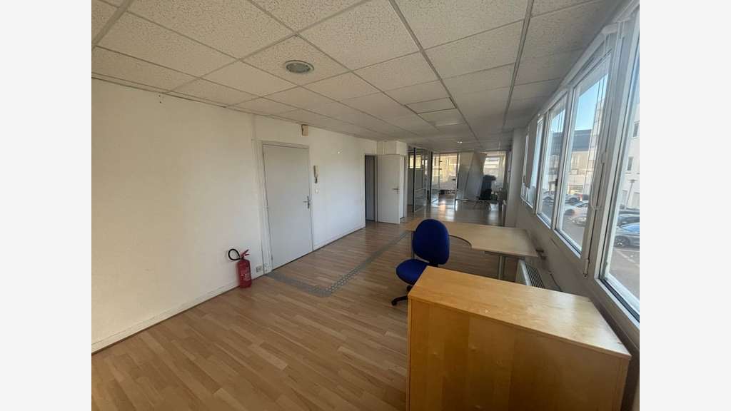 À louer bureaux 80m² R+1 à Lattes Hérault (34)