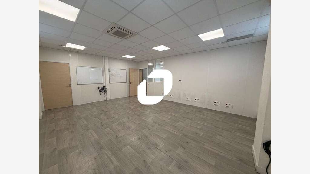A louer Bureaux 226m² Le blanc mesnil