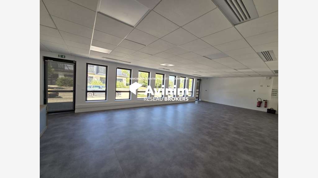 Bureaux 80m² à louer Le Bourget du Lac Savoie 