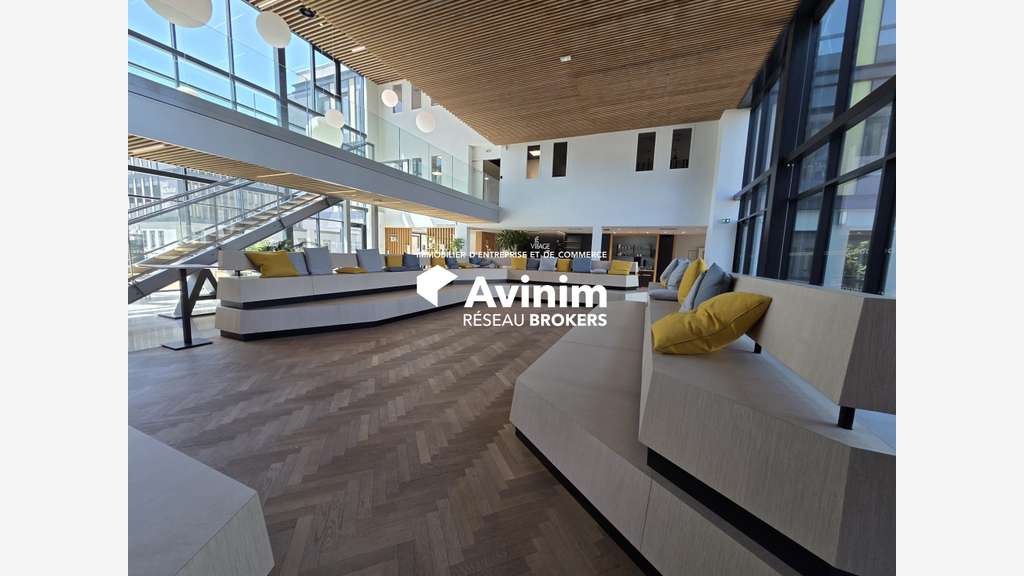 Bureaux 80m² à louer Le Bourget du Lac Savoie 