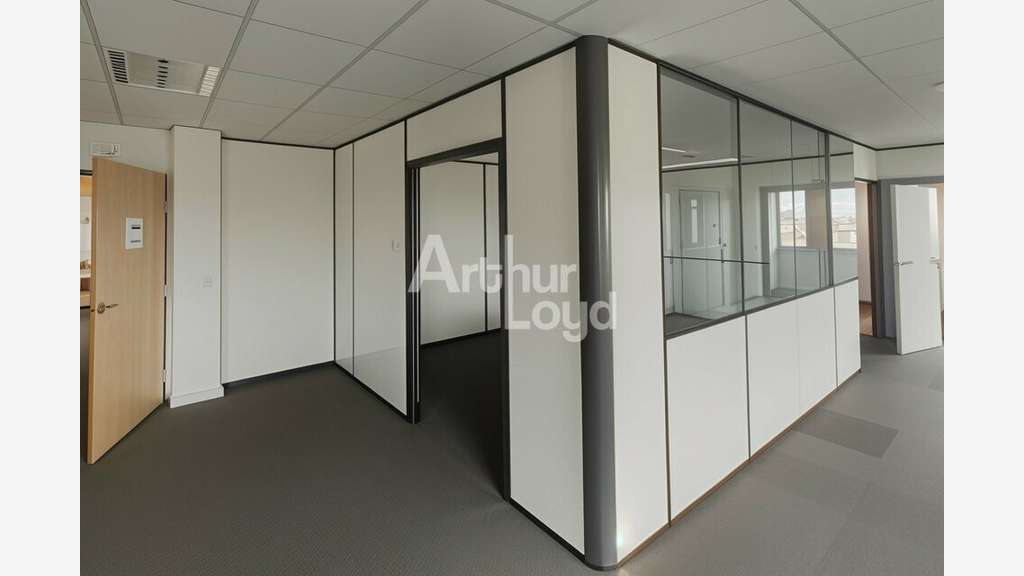 Bureau 82m² à louer Parc Savoie Technolac