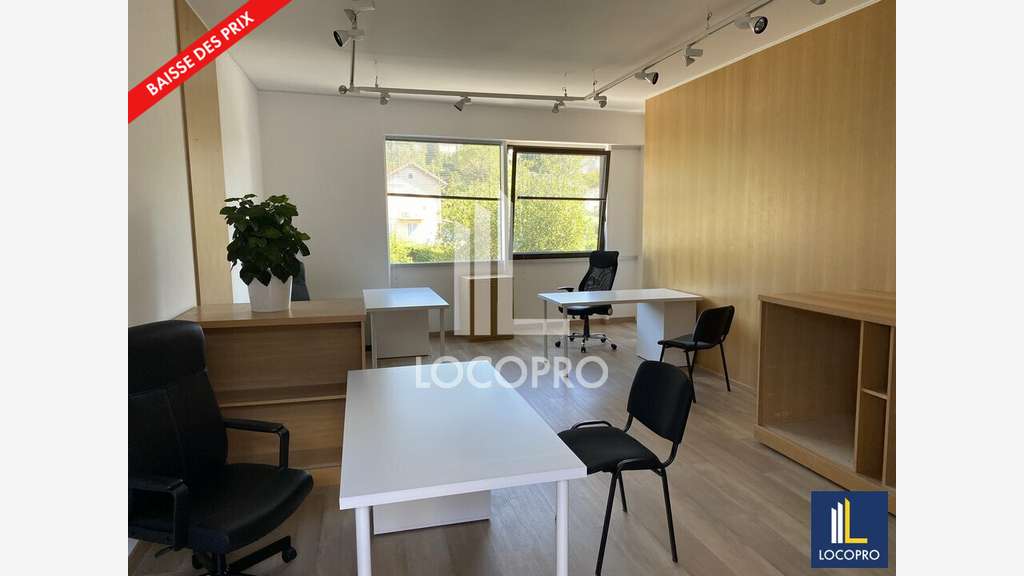 bureaux 36m² R+2 à louer au Cannet Av. du Campon