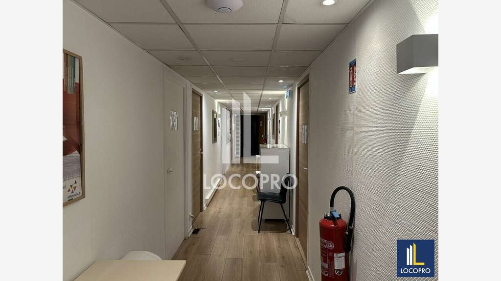 Bureaux 280m² à louer Av du Campon au Cannet