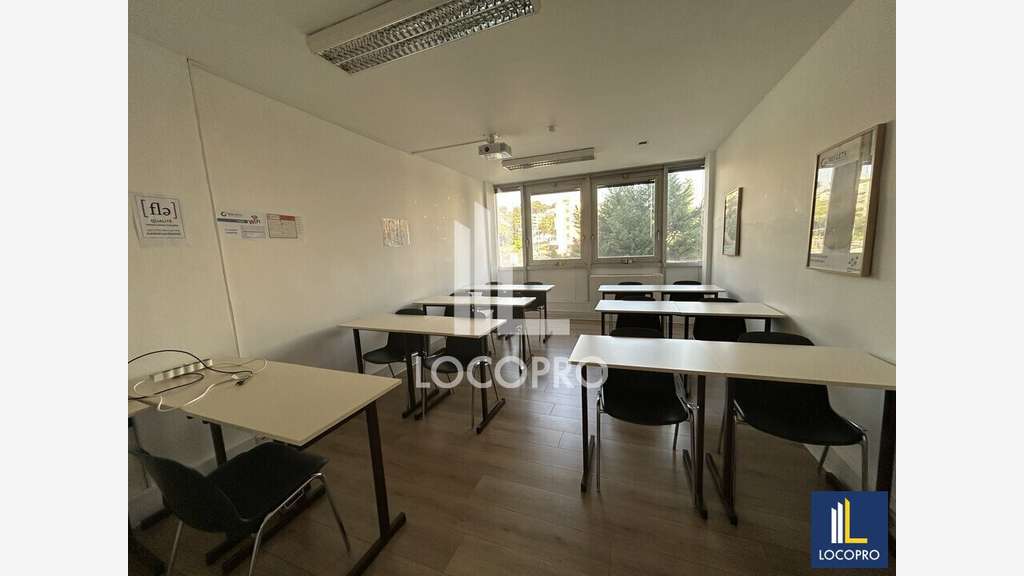 Bureaux 280m² à louer Av du Campon au Cannet