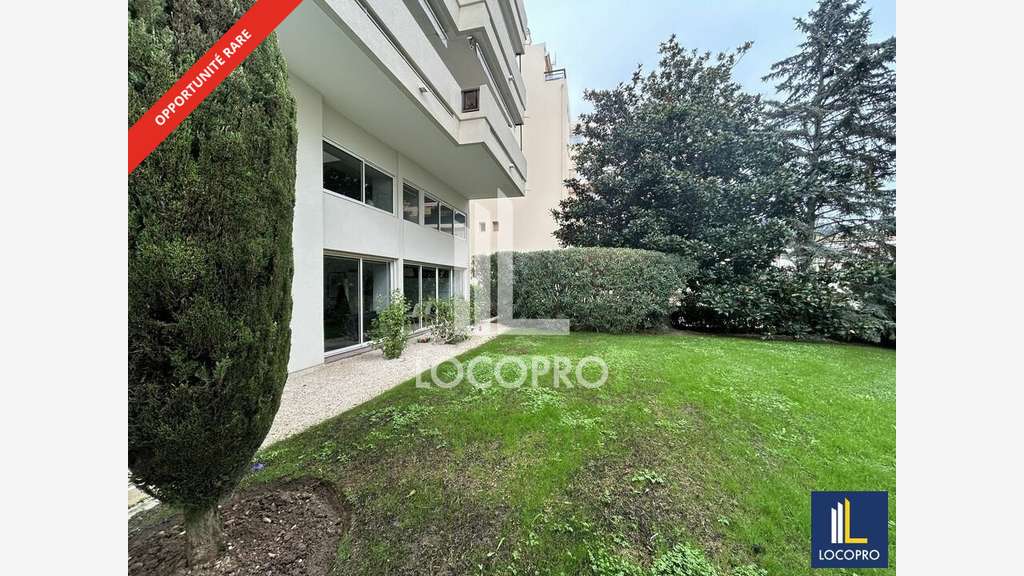 Loue bureaux en duplex de 140m² au coeur du Cannet