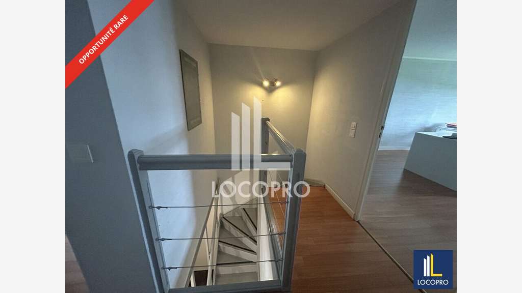 Loue bureaux en duplex de 140m² au coeur du Cannet