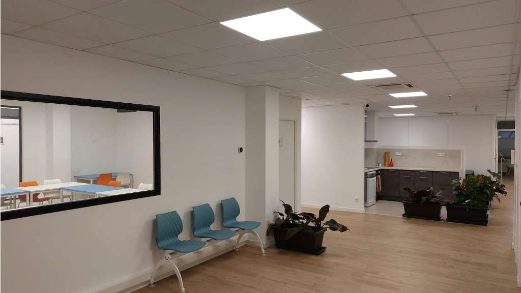 A louer bureaux de 42m² au Cannet Canéopole