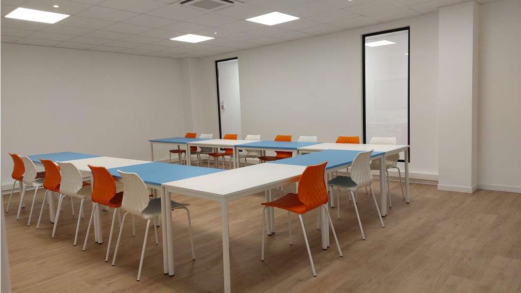 A louer bureaux de 42m² au Cannet Canéopole