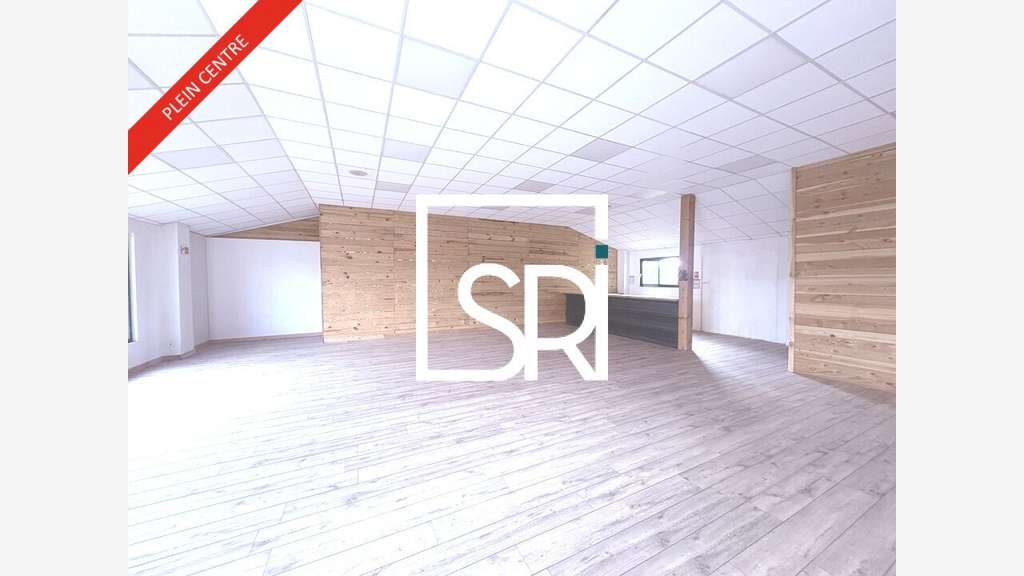LE CENDRE - BUREAUX / LOCAL COMMERCIAL à louer