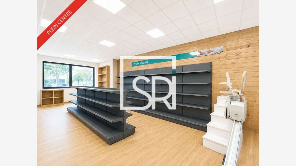 LE CENDRE - BUREAUX / LOCAL COMMERCIAL à louer