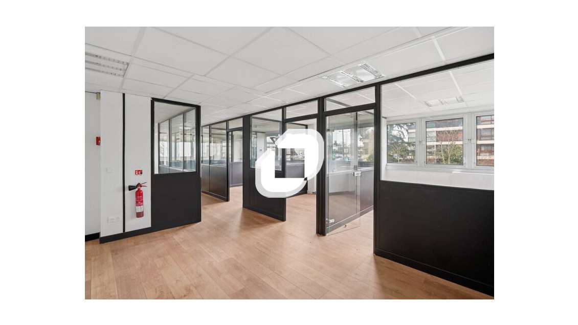 A louer Bureaux 185m² Le chesnay