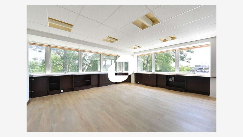 A louer Bureaux 271m² Le chesnay