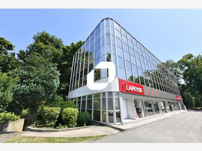 A louer Bureaux 128m² Le chesnay