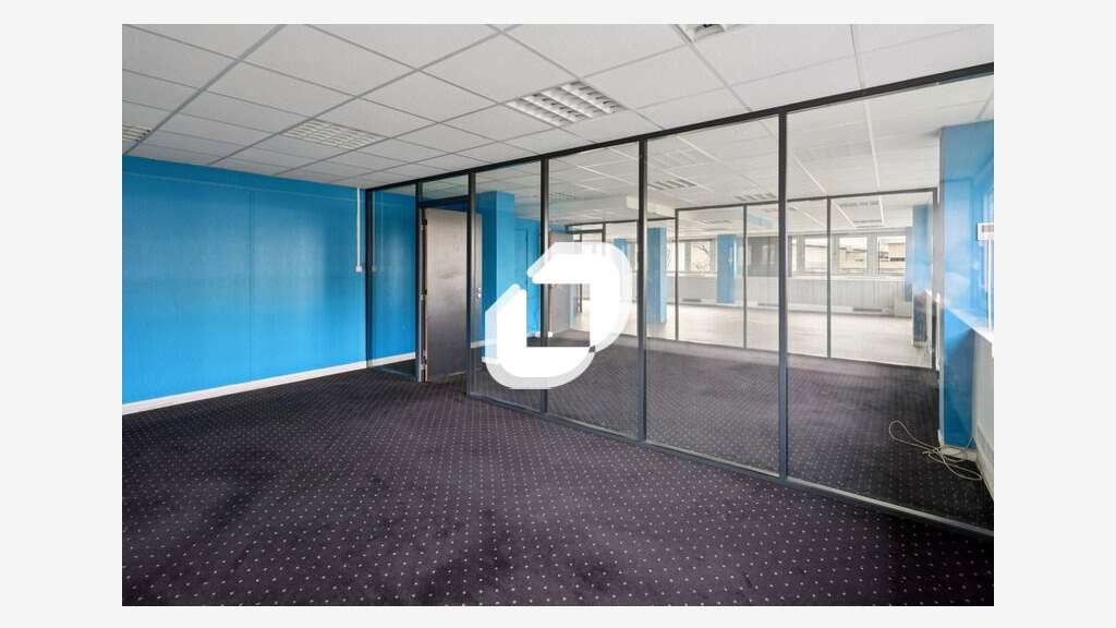 A louer Bureaux 187m² Le chesnay
