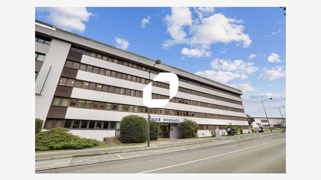 A louer Bureaux 129m² Le chesnay