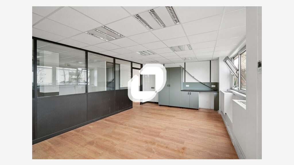 A louer Bureaux 185m² Le chesnay