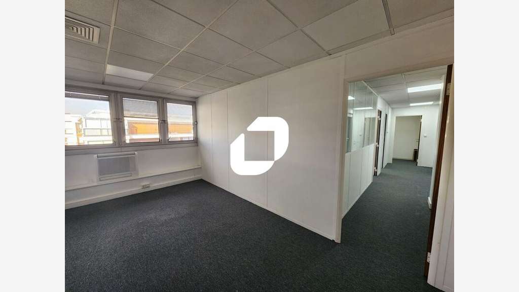 A louer Bureaux 70m² Le chesnay