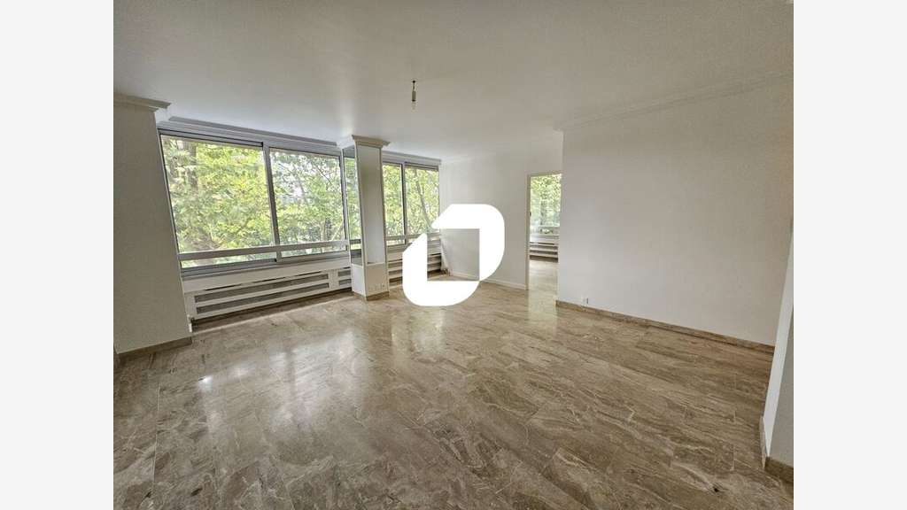 A louer Bureaux 81m² Le chesnay