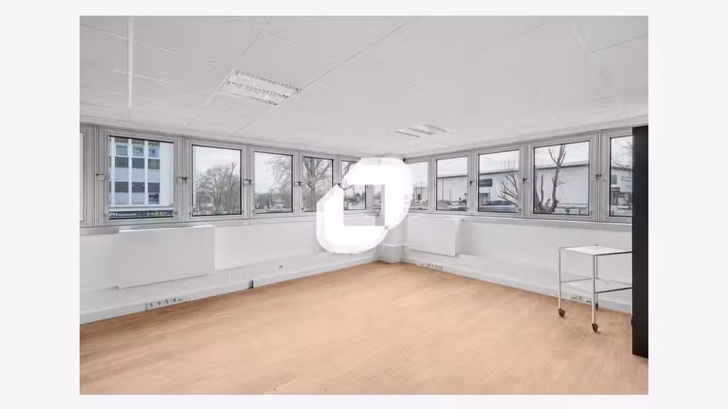 A louer Bureaux 185m² Le chesnay
